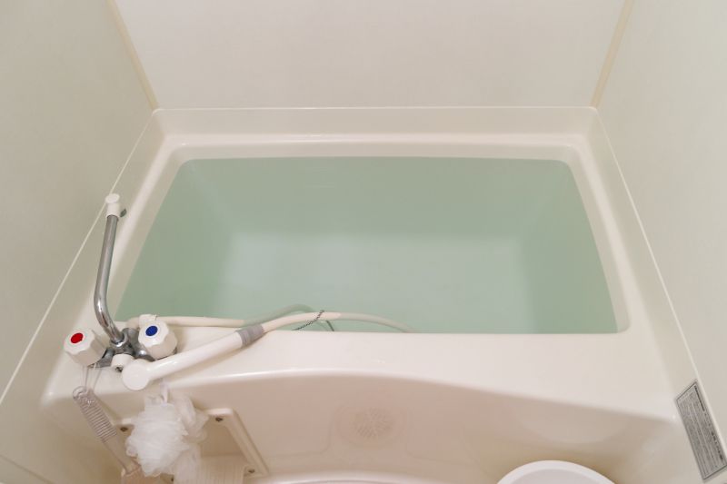 Refinished Bathtub Showing Smooth Surface