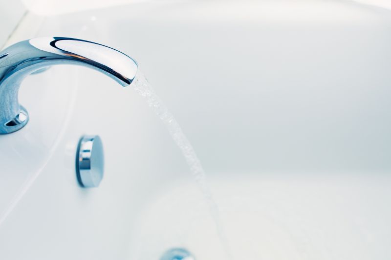 Best Bathtub Refinishing Contractors in Newark, OH